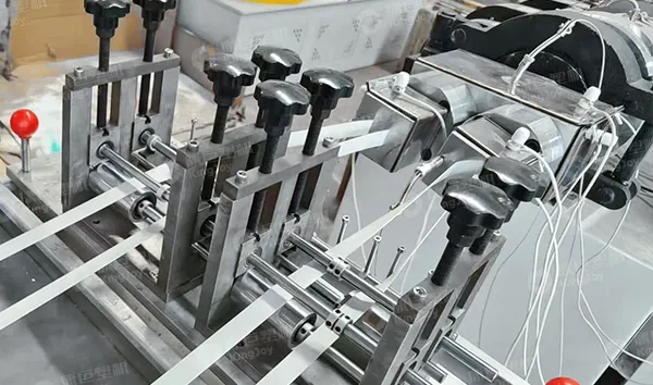 Extrusion Mould