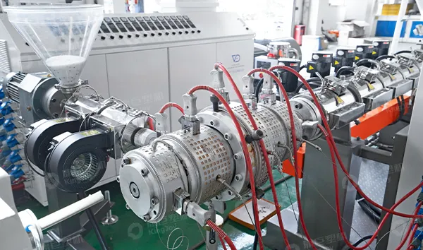 Extrusion Die Head