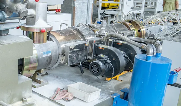 Extrusion Die Head
